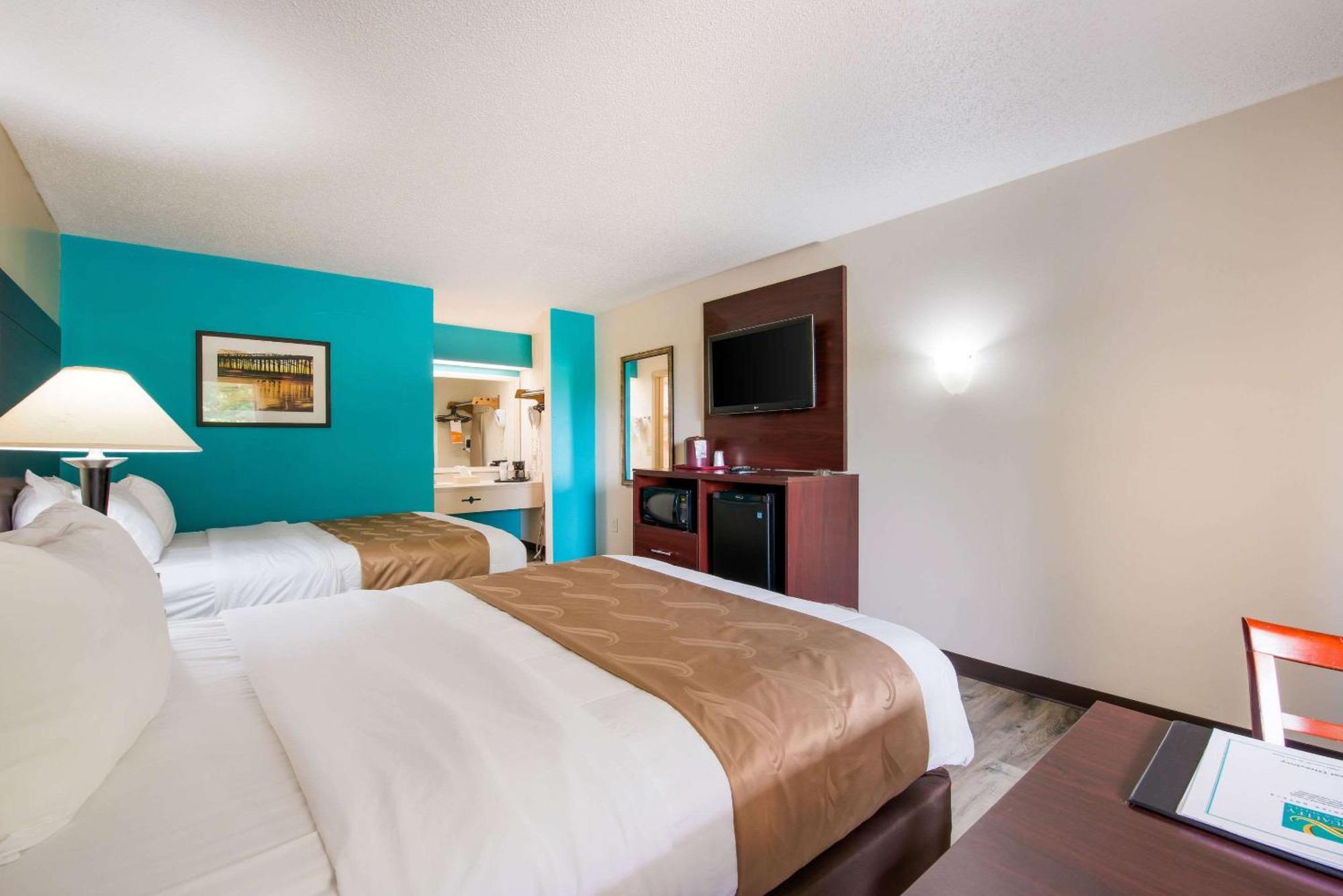 Quality Inn & Suites Rockingham Exteriör bild