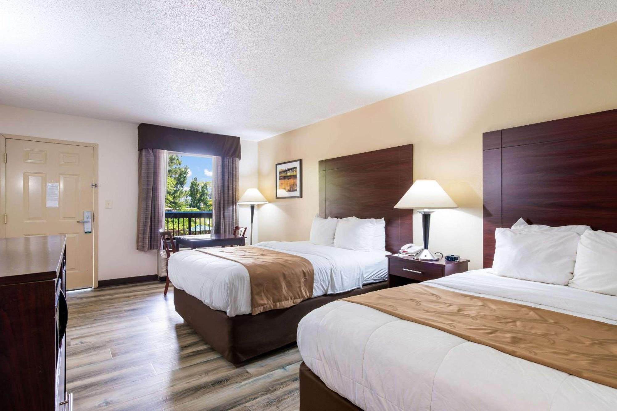 Quality Inn & Suites Rockingham Exteriör bild