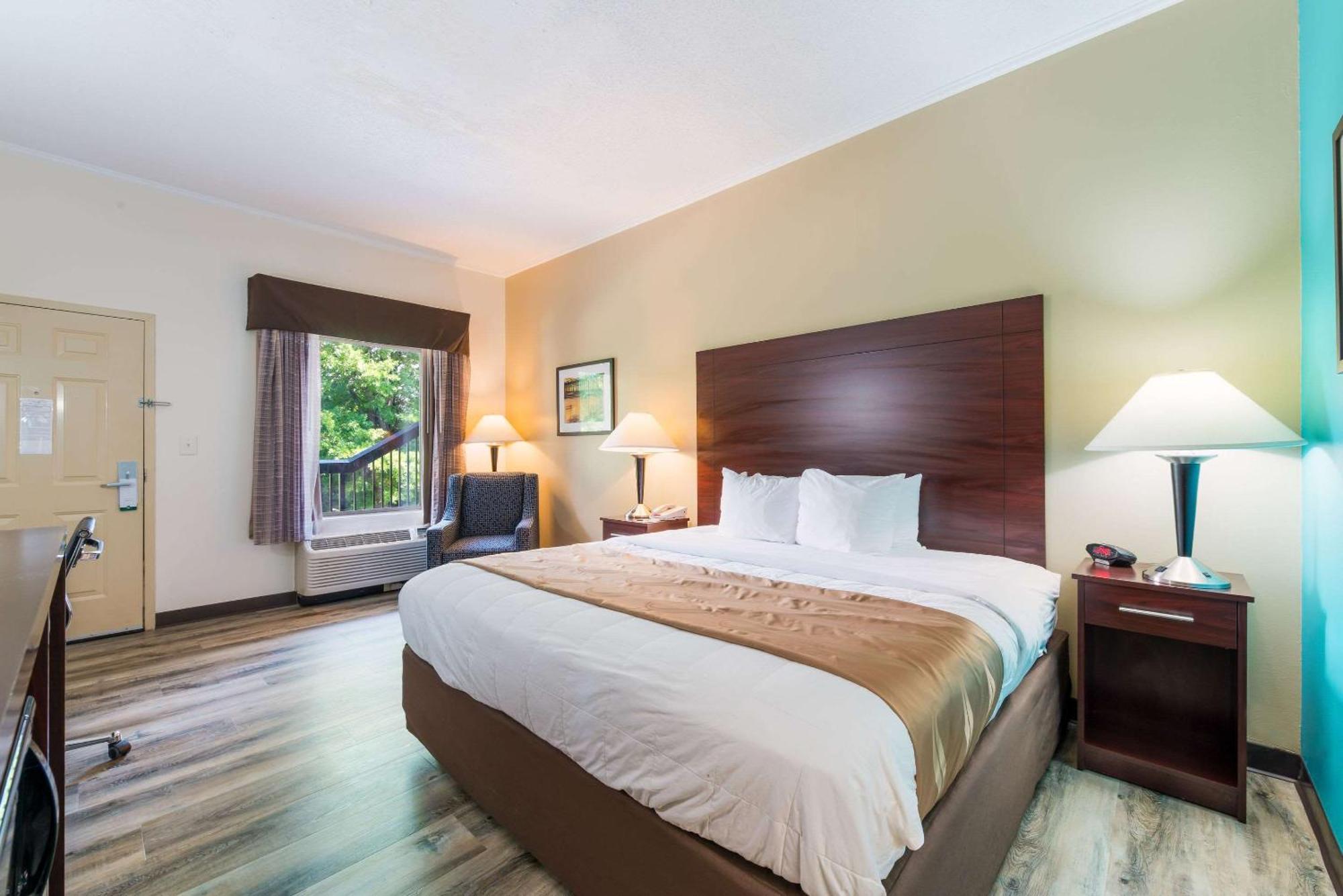 Quality Inn & Suites Rockingham Exteriör bild