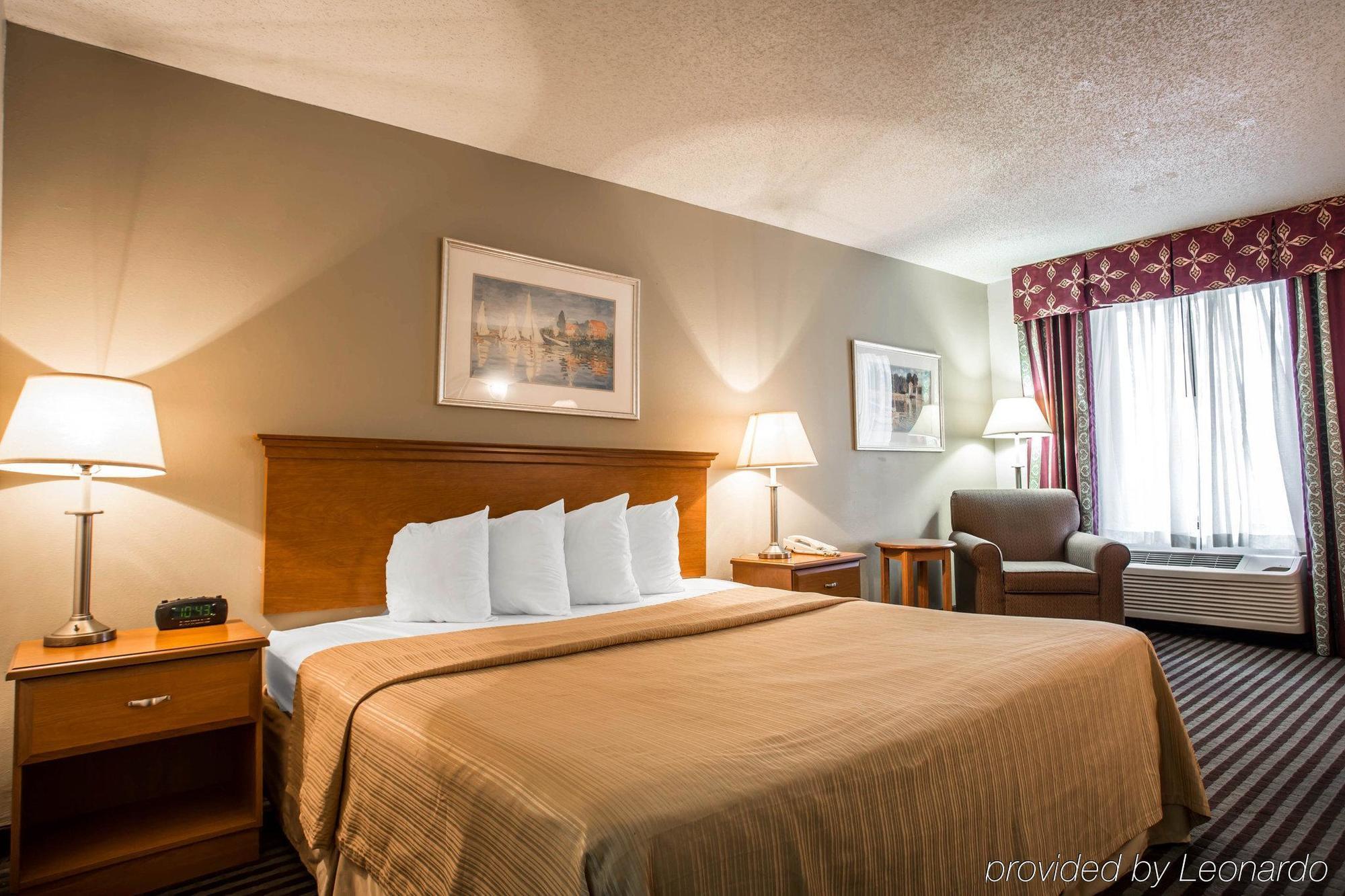 Quality Inn & Suites Rockingham Exteriör bild
