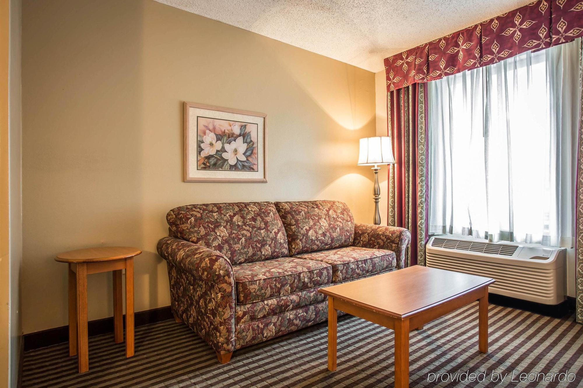 Quality Inn & Suites Rockingham Exteriör bild
