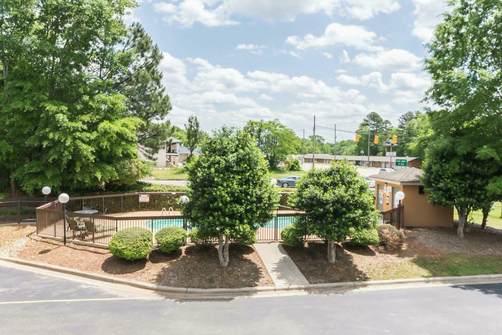 Quality Inn & Suites Rockingham Exteriör bild