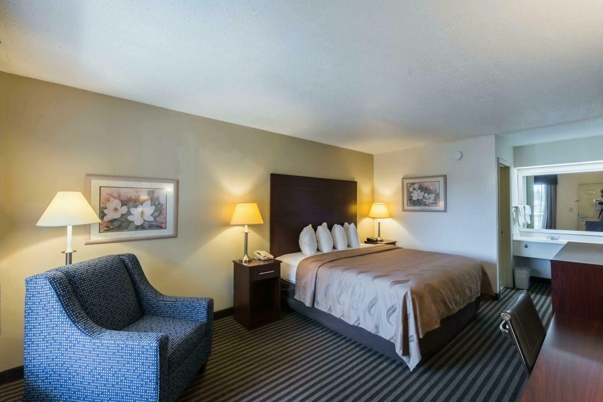 Quality Inn & Suites Rockingham Exteriör bild